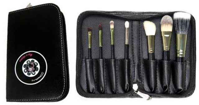 Hello Kitty 7 Piece Brush Set