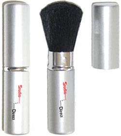 Click to Enlarge Studio Direct Retractable Flawless Face Brush